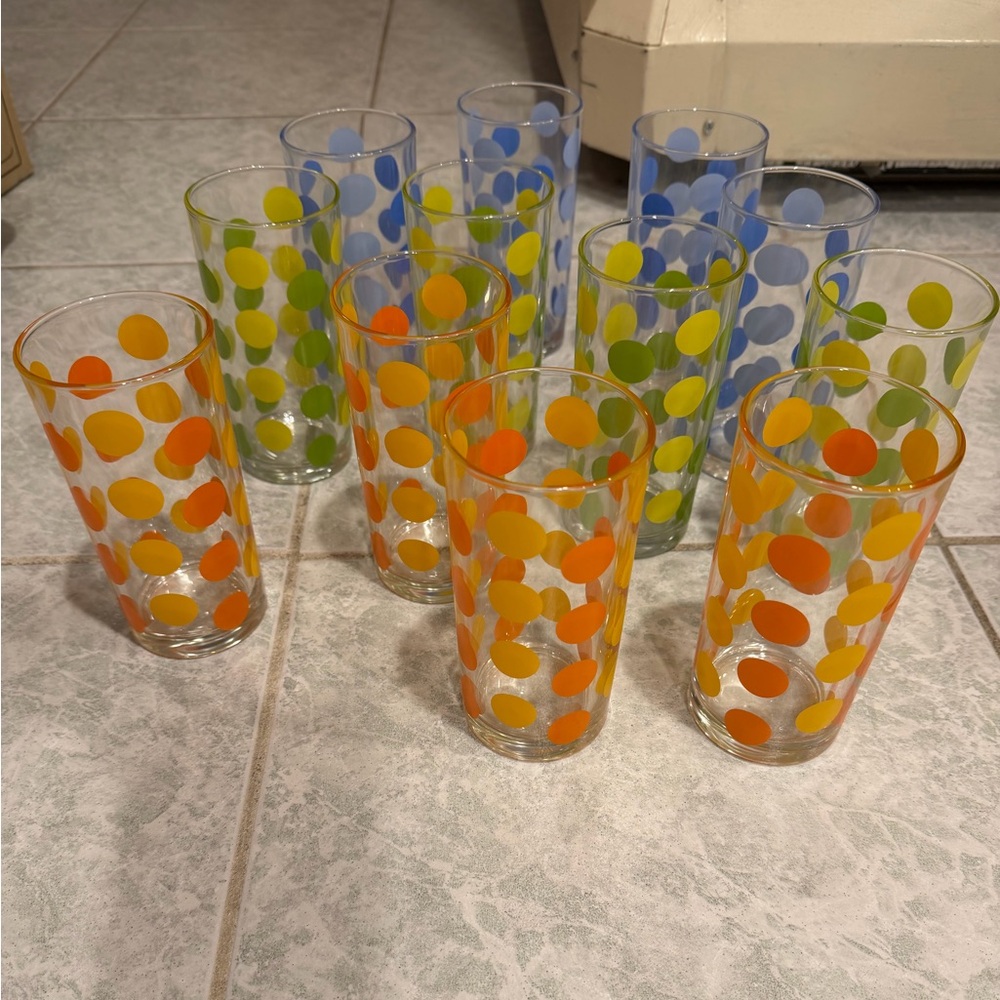Colorful Polka Dot Glass Tumblers Set